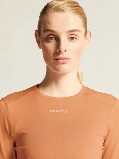 ADV Essence LS Tee 2 W*Craft Sportswear